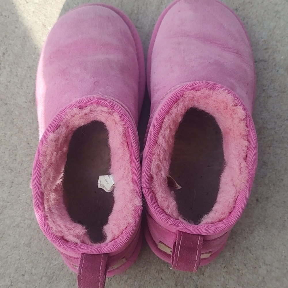 Women's Genuine Shearling Ugg Booties - Picture 5 of 11